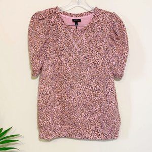 BRAND NEW Who What Wear Pink Leopard Top with Puff Sleeves, Size M,